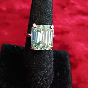 Gorgeous 14.3ct Light Blue Moissanite Diamond Engagement Ring 🫢💎💍❤️